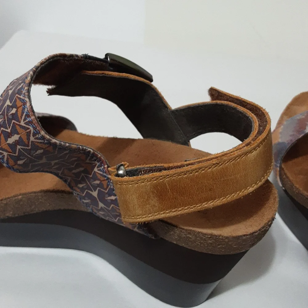 Naot Alpha‎ Wedge Sandal